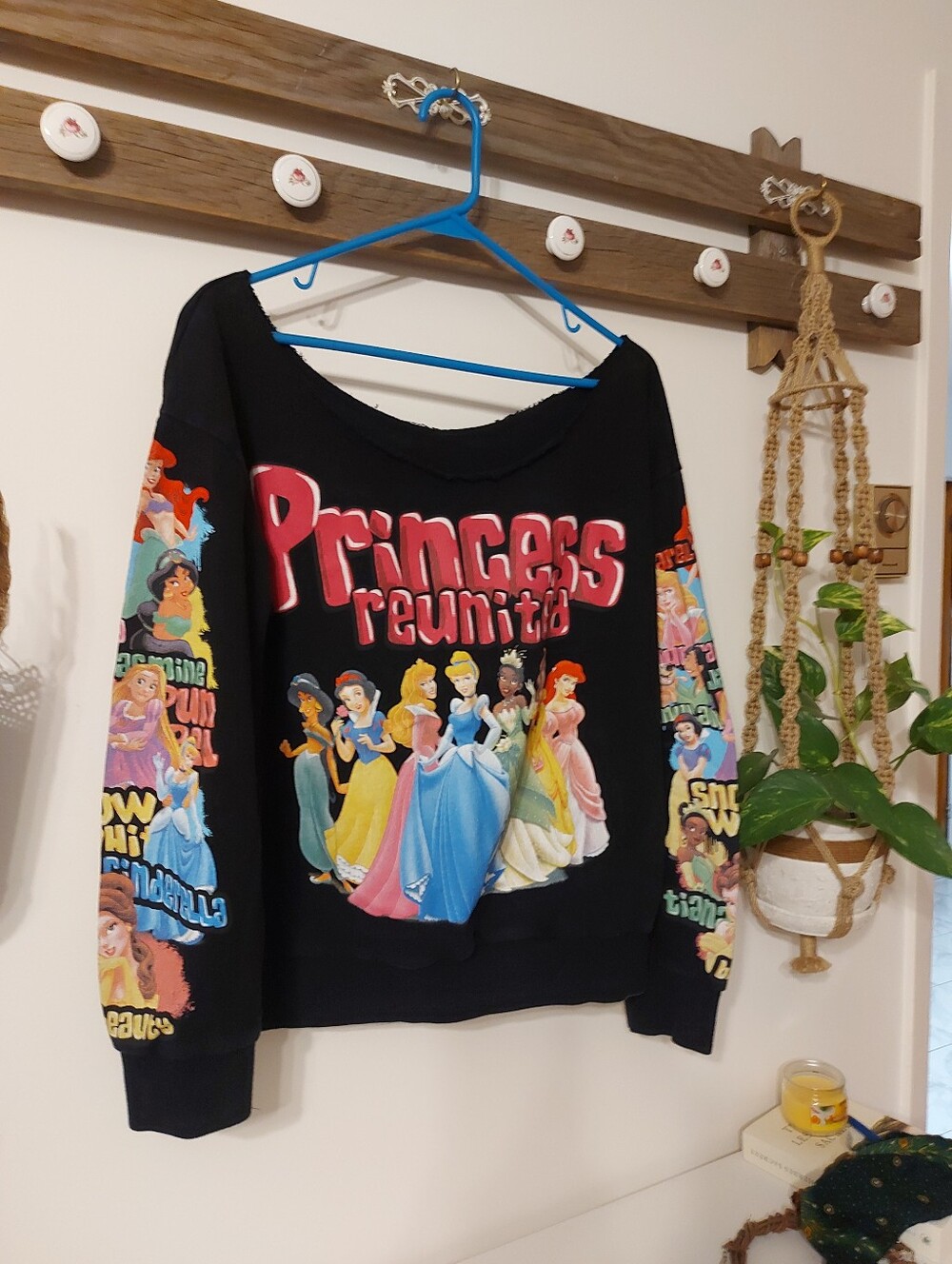 Princess-style top